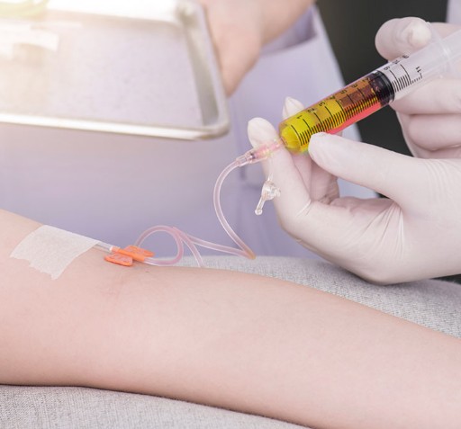 Injeksi Vit C + Kolagen